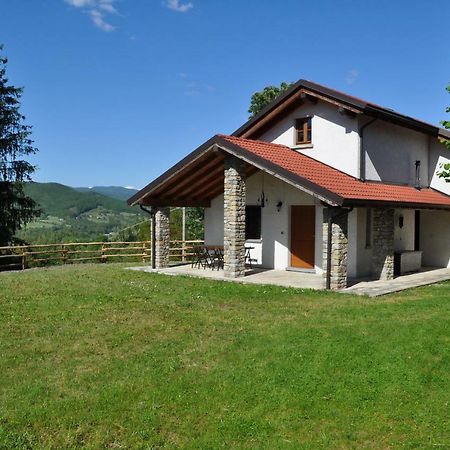 Il Casolare Bioenergetico Bed & Breakfast Albareto  Luaran gambar