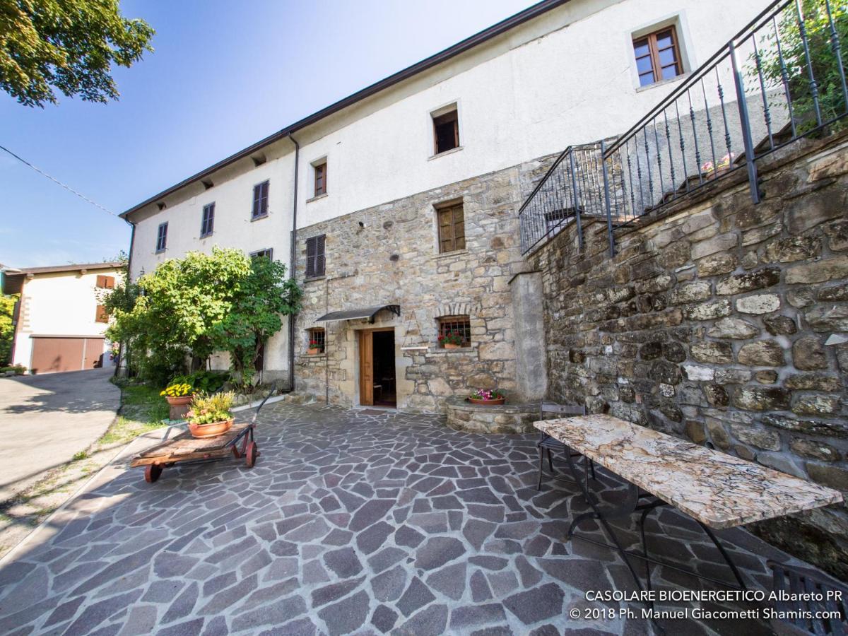 Il Casolare Bioenergetico Bed & Breakfast Albareto  Luaran gambar