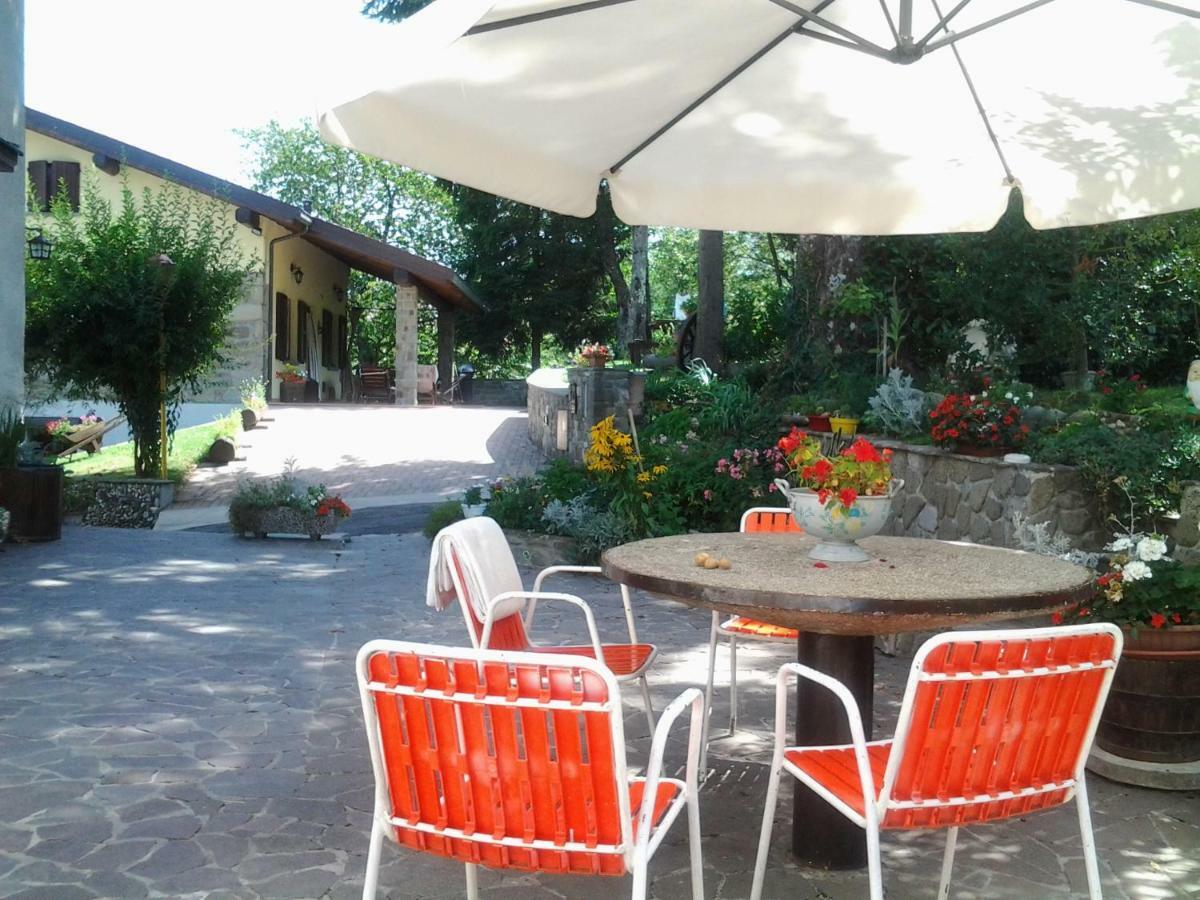 Il Casolare Bioenergetico Bed & Breakfast Albareto  Luaran gambar