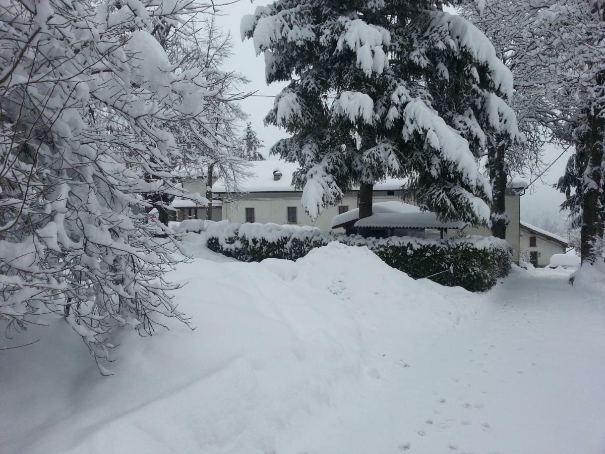 Il Casolare Bioenergetico Bed & Breakfast Albareto  Luaran gambar