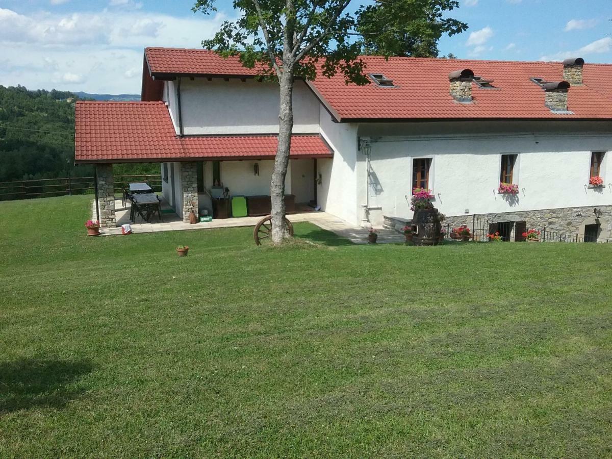 Il Casolare Bioenergetico Bed & Breakfast Albareto  Luaran gambar